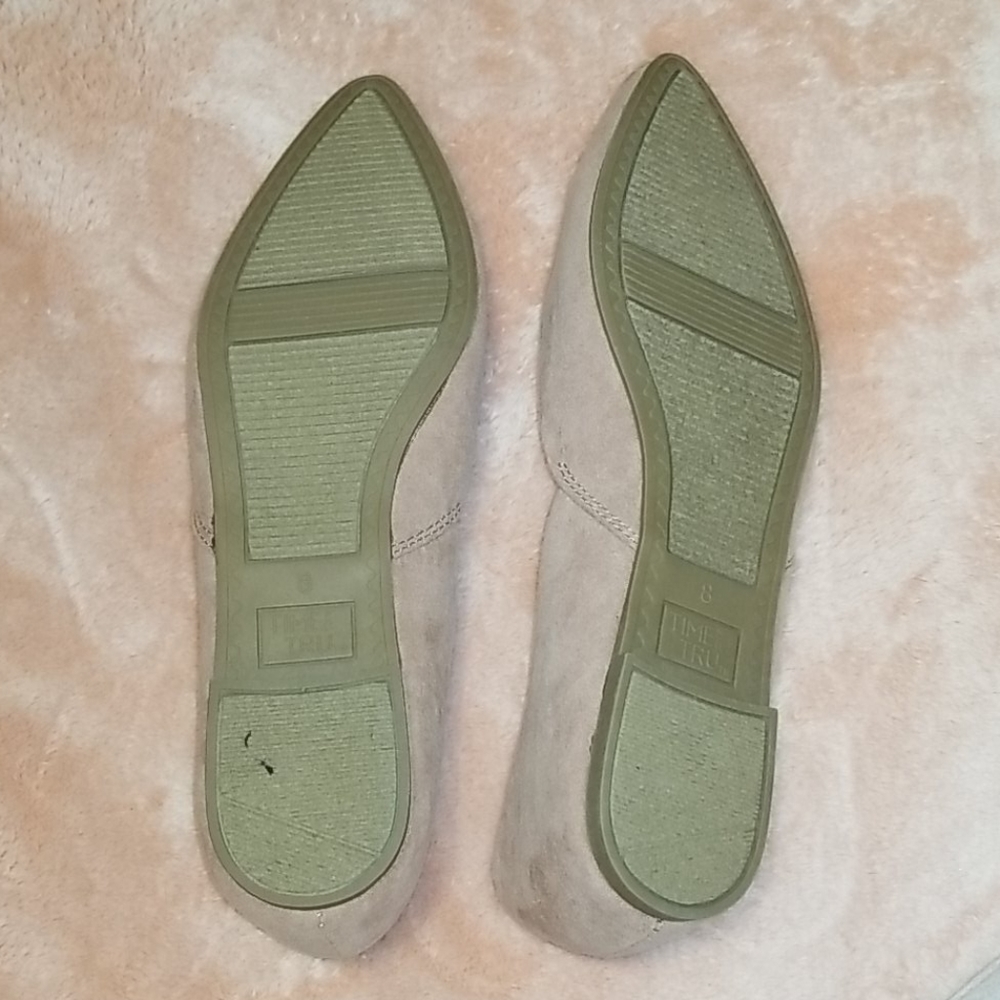 Pointed Toe Flats - Picture 3 of 3